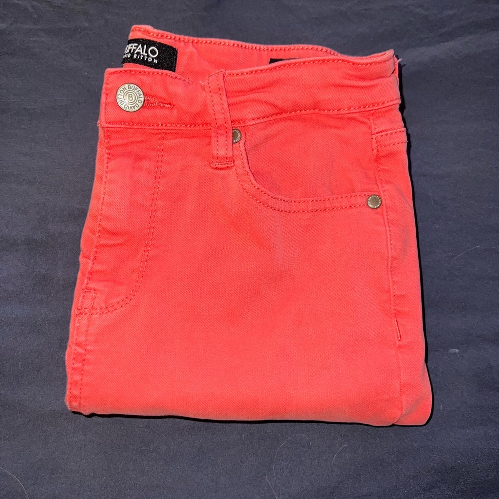 Cute pink jeans!🌸
